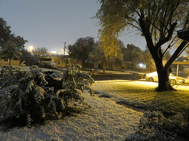 It doesn’t snow much in South Texas, but we got enough for a white night in San Antonio on Thursday, Dec. 7, 2017.